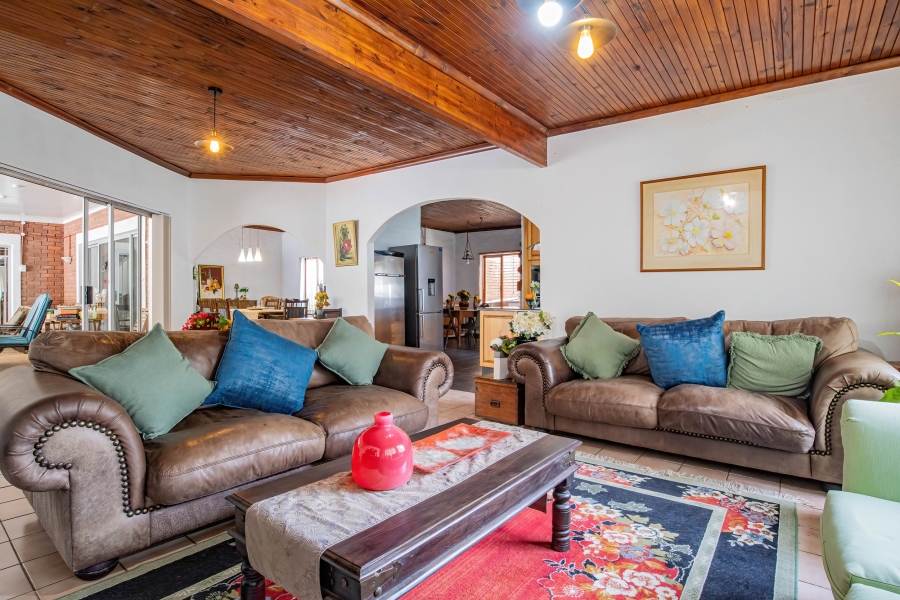 4 Bedroom Property for Sale in Joostenbergvlakte Western Cape